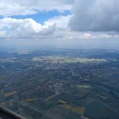 Flugwegposition um 10:06:16: Aufgenommen in der Nähe von Donau-Ries, Deutschland in 1736 Meter